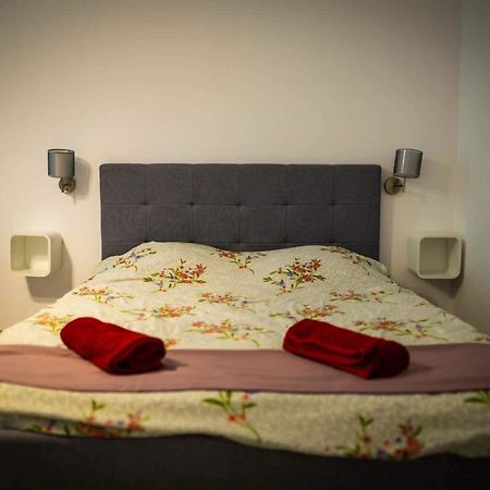 شقة براشوف  في The Nest@Pinehouse المظهر الخارجي الصورة